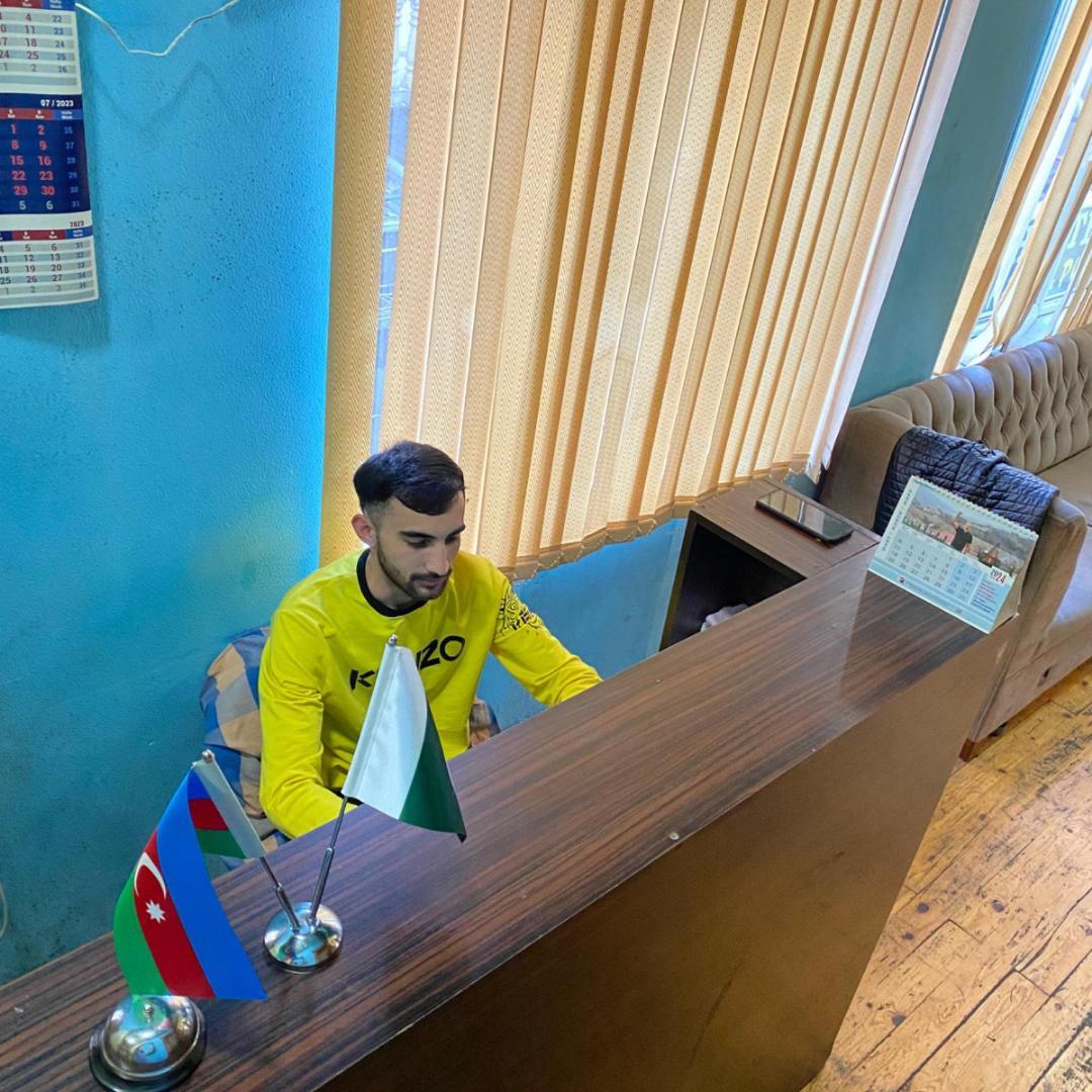 Shaan E Punjab Hostel Baku Kültér fotó